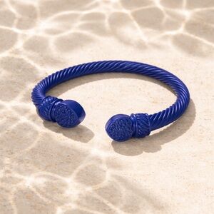 Plunder blue classics cable bracelet